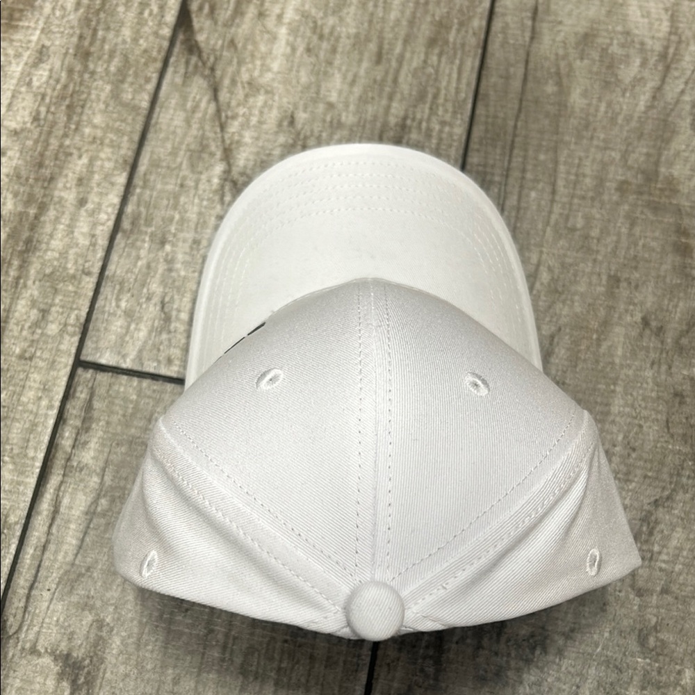 Boss White Cap - Picture 5 of 6